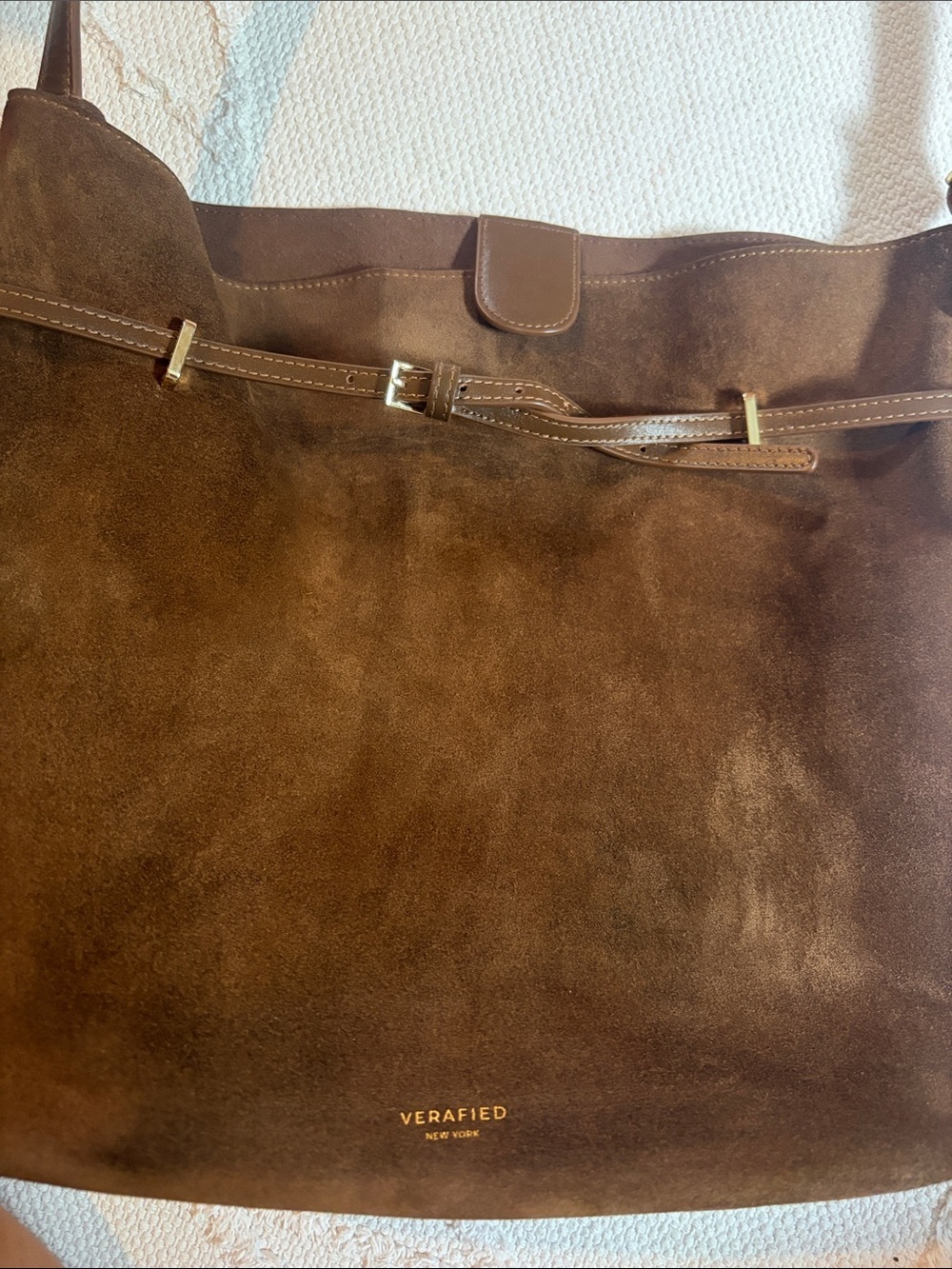 Verafied New York Toffee Suede Belted Tote Bag - Picture 5 of 12